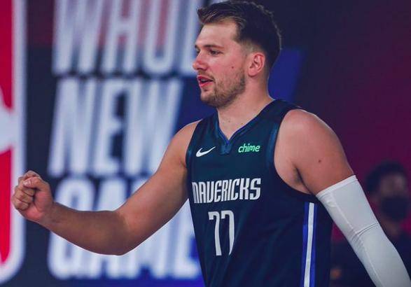  东契奇绝杀灰熊，独行侠锁定季后赛席位  