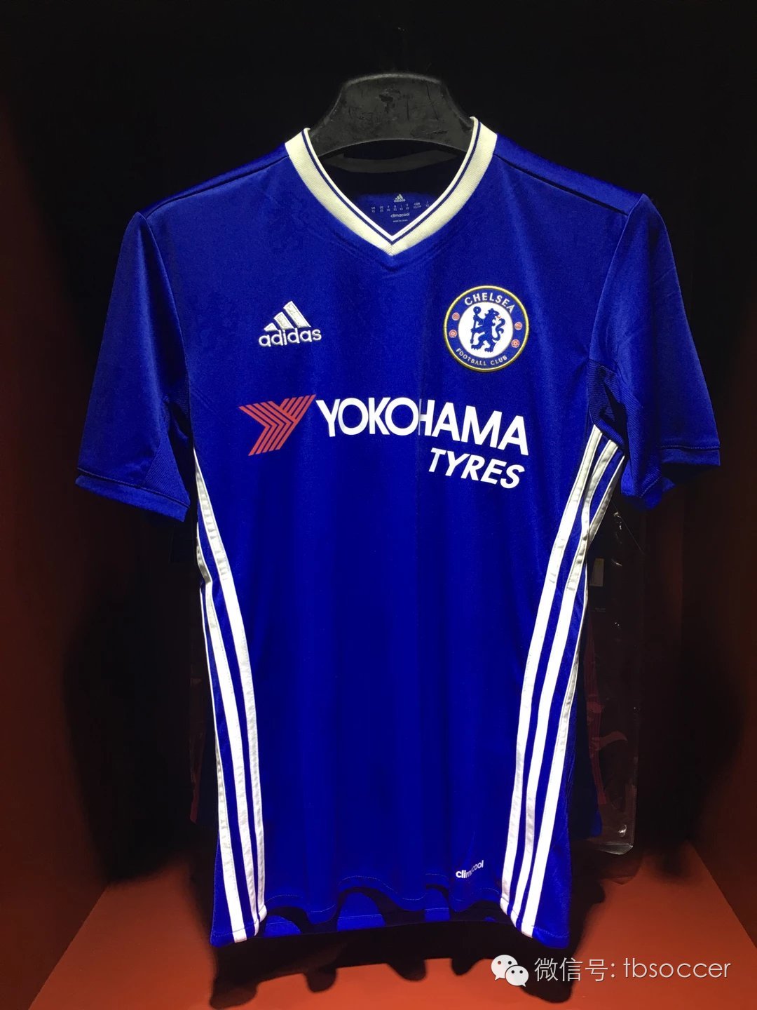  法甲联盟推出环保新政，各队球衣全面采用可再生面料